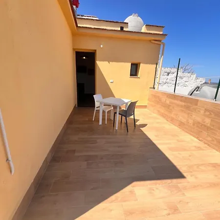 Casa Cuto * バゲリーア